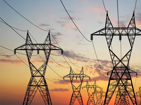 Endüstriyel Elektrik — Markatek Elektrik
