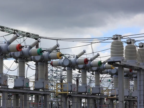 Endüstriyel Elektrik — Markatek Elektrik